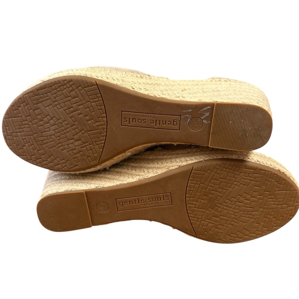 Gentle Souls by Kenneth Cole Colleen suede  wedge espadrille sandals 7.5 - Picture 9 of 11